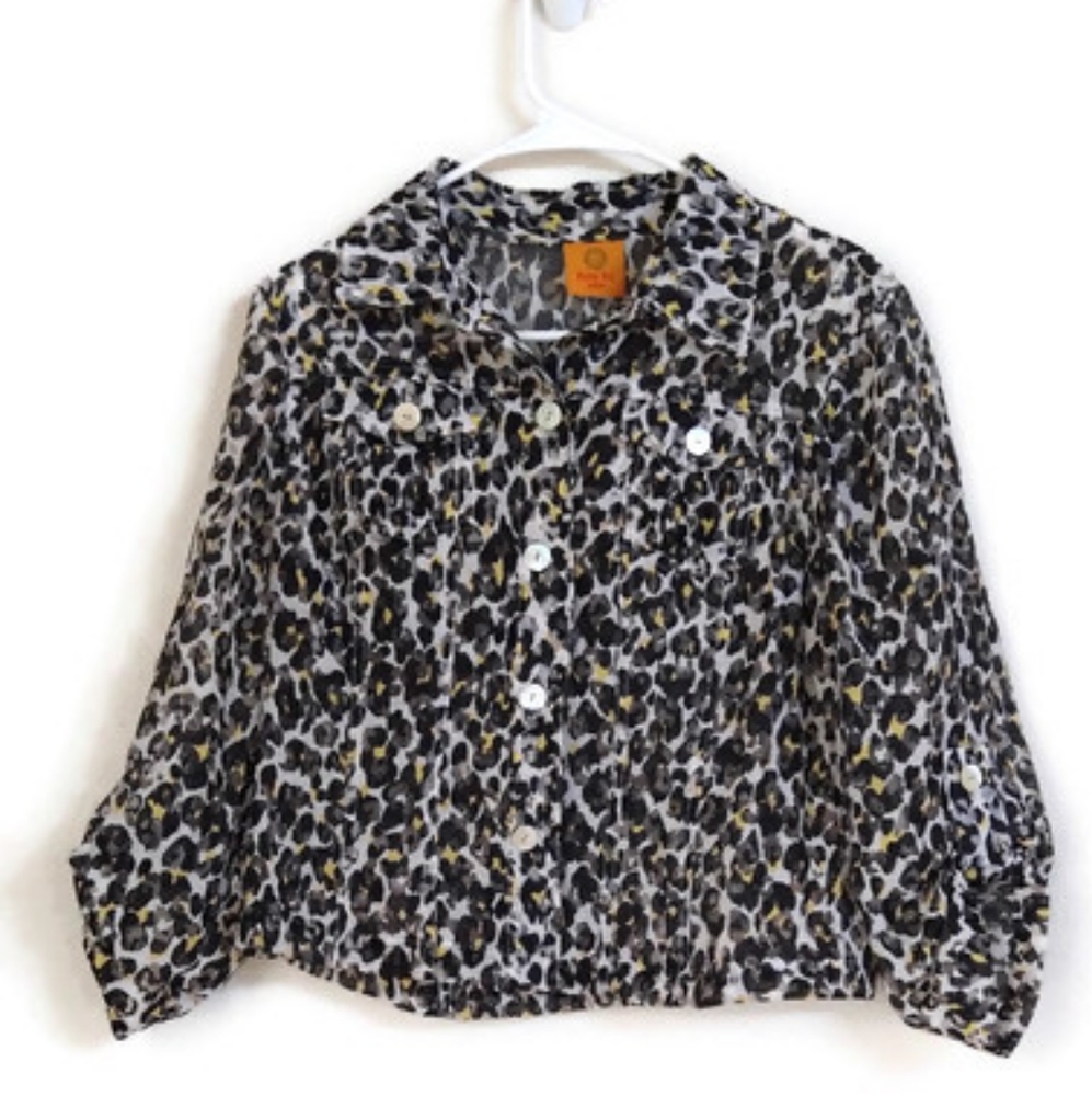 Ruby Rd. Animal Print Cropped Blouse. 3/$25